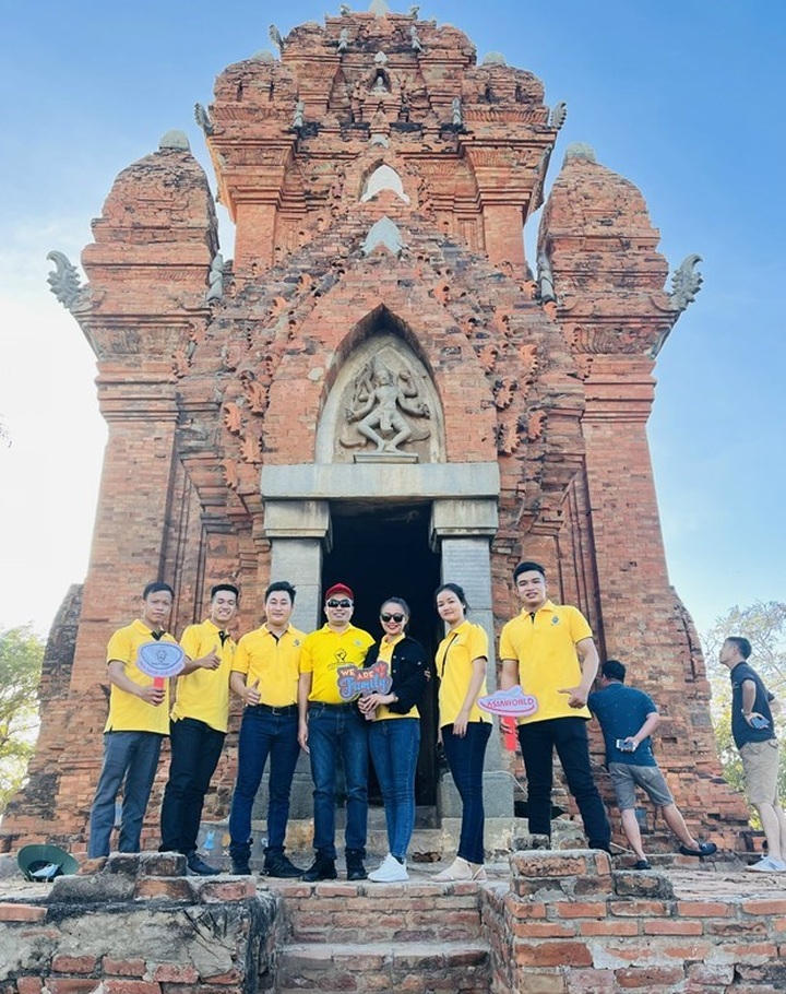 Ninh Thuan advised to boost sustainable tourism development - 1