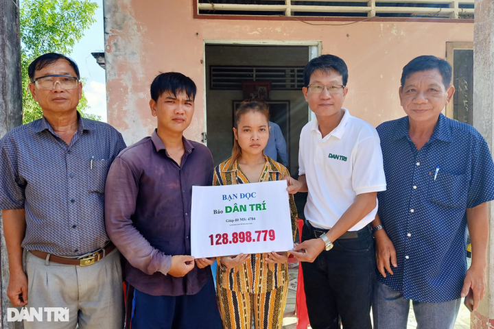 Poor couple receive financial support to save daughter from cancer - 1