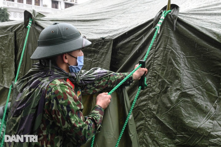 Covid-19 field hospital set up in Hanoi - 6 Covid-19 field hospital set up in Hanoi - 6