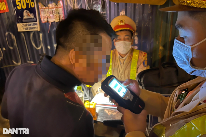 40,000 drivers found drink-driving - 1