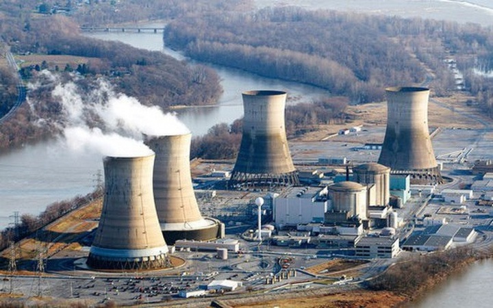 Vietnam likely to consider nuclear power development - 1