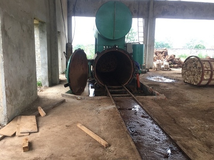 Locals complain over polluting wood processor - 2