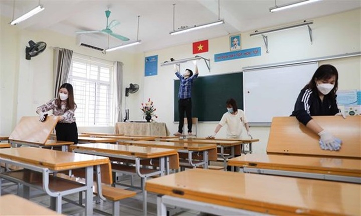 Only schools in Hanoi’s Ba Vi allowed to reopen on November 8 - 1