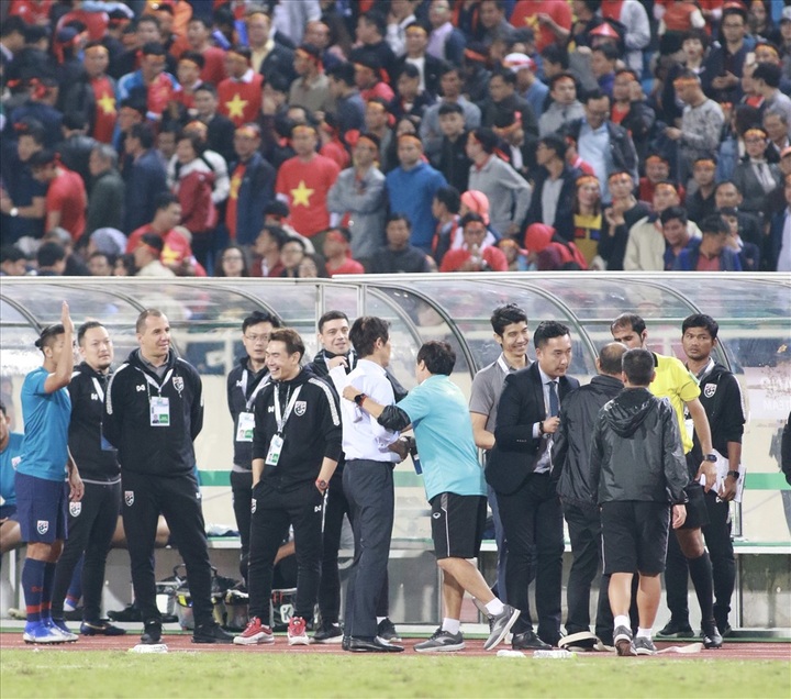 VFF files complaints over Thai football coach behaviour - 1