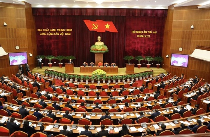 Party Central Committee Convenes Second Plenum - 1