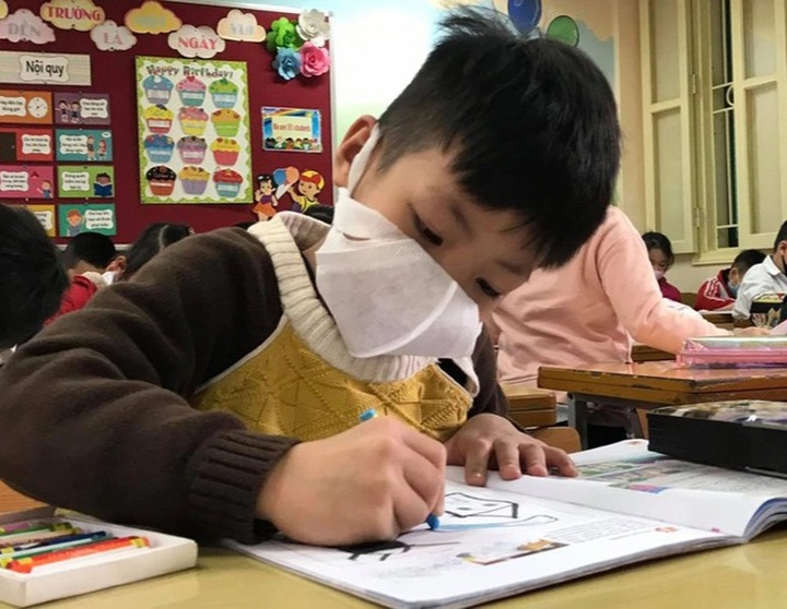 Hanoi reopens schools to all grade 1-6 students - 1 Hanoi reopens schools to all grade 1-6 students - 1