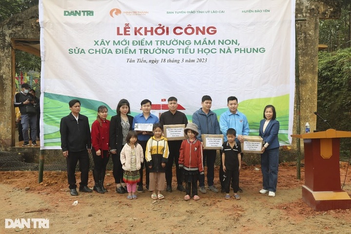 Dantri starts new school project in Lao Cai - 9