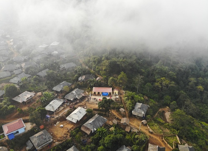 New classrooms opened for children in remote Lai Chau village - 3 New classrooms opened for children in remote Lai Chau village - 3