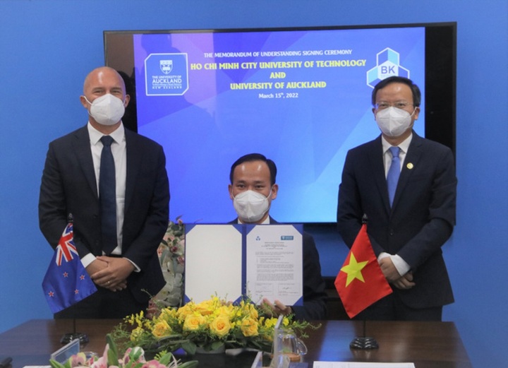 New Zealand, Vietnamese universities sign co-operation agreement in training - 1 New Zealand, Vietnamese universities sign co-operation agreement in training - 1