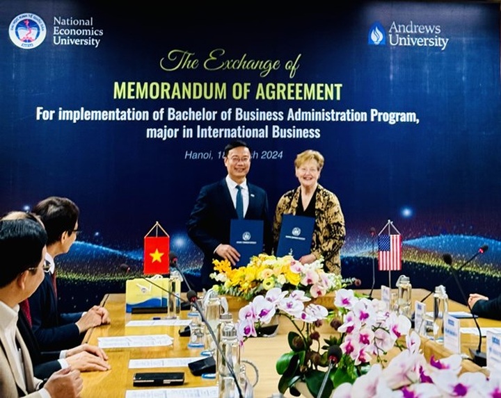 Vietnamese, US universities seal training cooperation deal - 1 Vietnamese, US universities seal training cooperation deal - 1