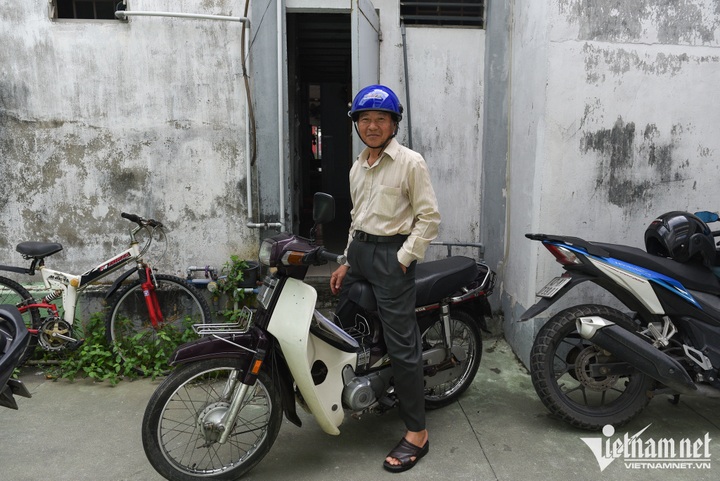 HCM City elderly students enjoy free piano class - 6 HCM City elderly students enjoy free piano class - 6