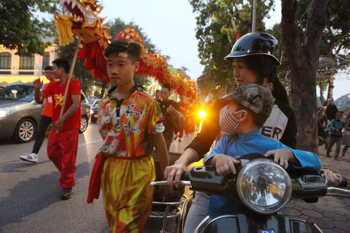 Hanoi to ban some streets to hold Full Moon Festival - 1 Hanoi to ban some streets to hold Full Moon Festival - 1