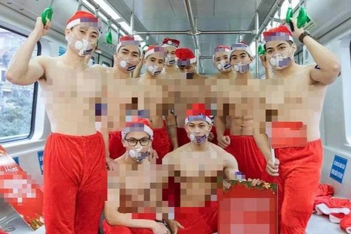 Firm fined for controversial Hanoi metro advert - 1 Firm fined for controversial Hanoi metro advert - 1