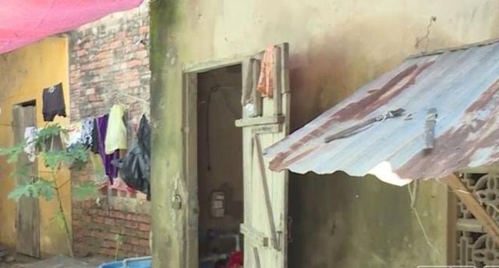 Thanh Hoa residents wait for relocation - 1