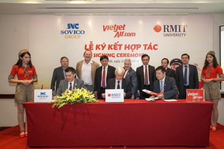 RMIT partners with Sovico and Vietjet in aviation training - 1