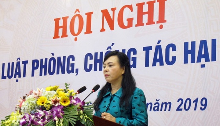 Ministry warns against alcohol as a new law to take effect - 1