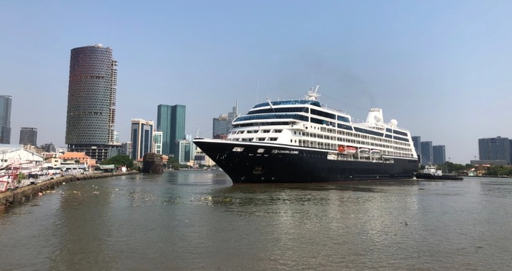 Vietnam continues to welcome thousands of cruise tourists in March - 1