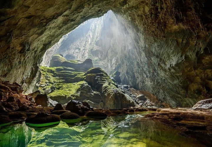 Son Doong tops 10 greatest natural caves in the world - 1