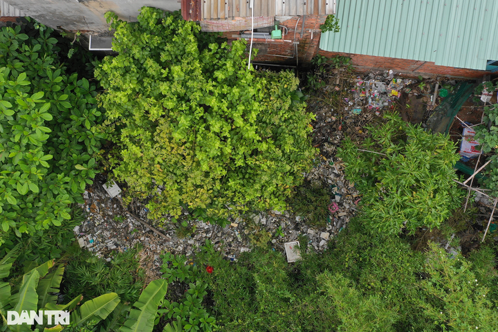 HCM City canal awaits two-decade late upgrade - 8