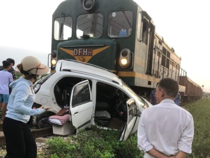 Illegal crossings cause more railway accidents - 1