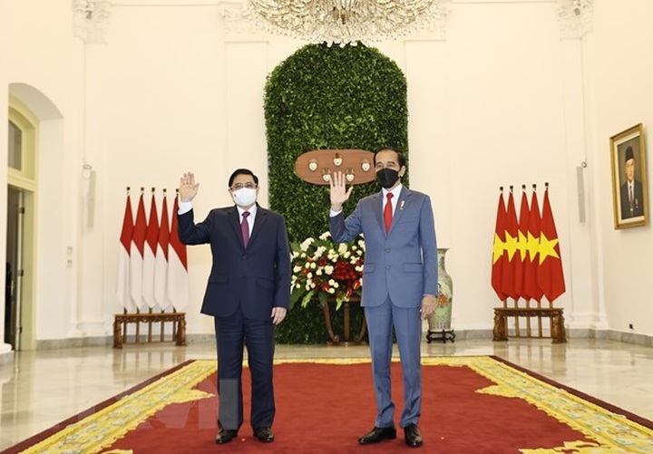 Indonesian President hosts Vietnamese PM in Bogor - 1
