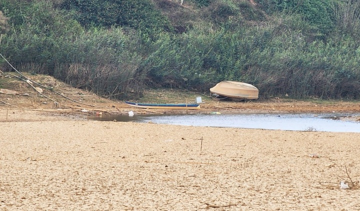 Da Lat reservoir nears dead water level - 3 Da Lat reservoir nears dead water level - 3