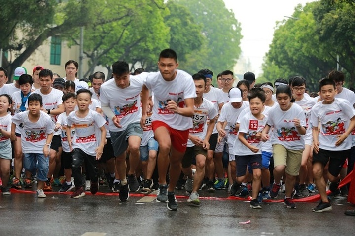 Charity run to provide new classrooms for mountainous children - 3