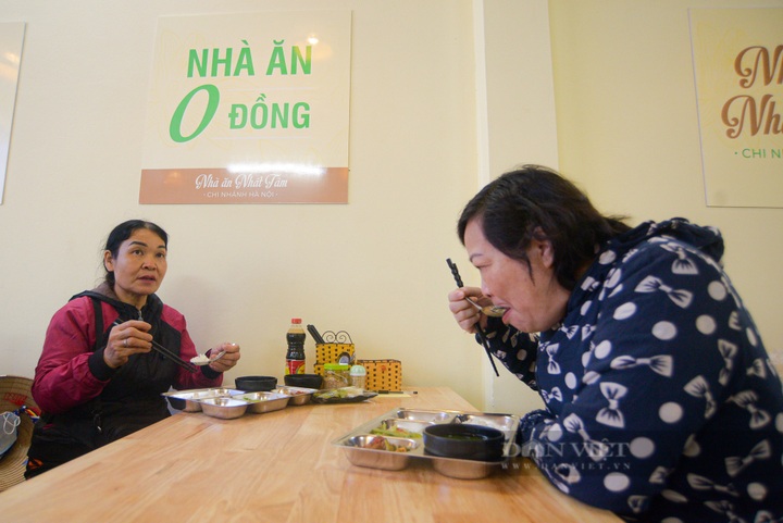 Hanoi vegetarian restaurant offers free meals - 7