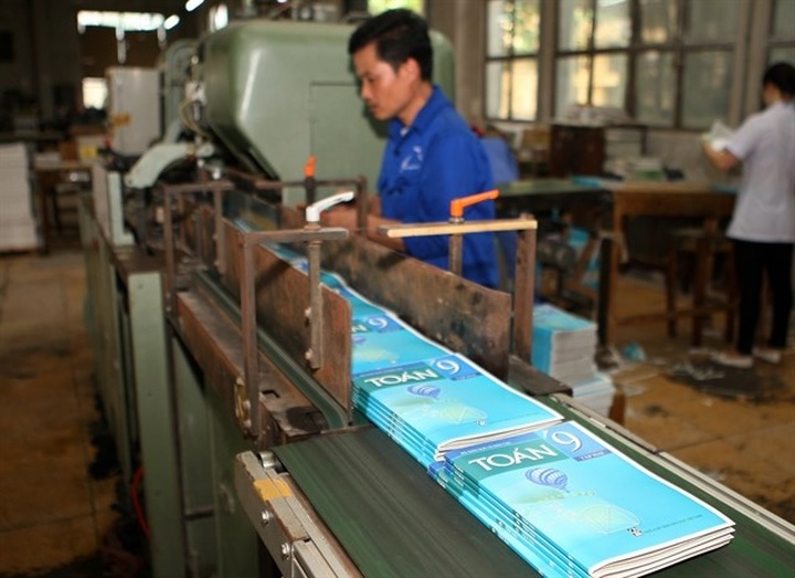 Enough textbooks for new school curriculum: education ministry - 1