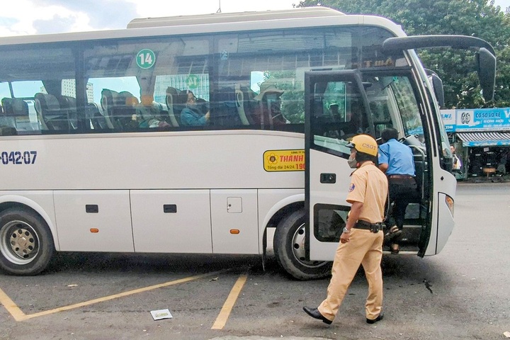 HCM City bus company faces fine following deadly accident - 1 HCM City bus company faces fine following deadly accident - 1