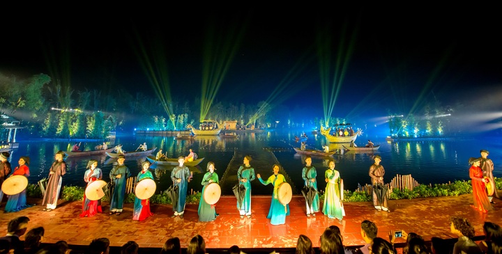 Director wins in popular live show IP infringement trial - 2