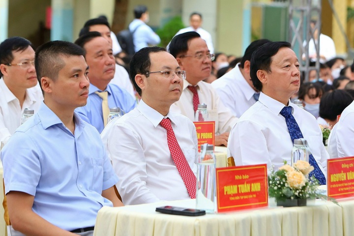 Dantri/Dtinews provides continued health insurance for Can Tho students - 2 Dantri/Dtinews provides continued health insurance for Can Tho students - 2