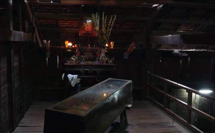 An Giang family keeps corpse at home for 50 years - 1