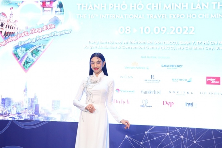 Thuy Tien becomes Communication Ambassador of ITE HCMC 2022 - 1
