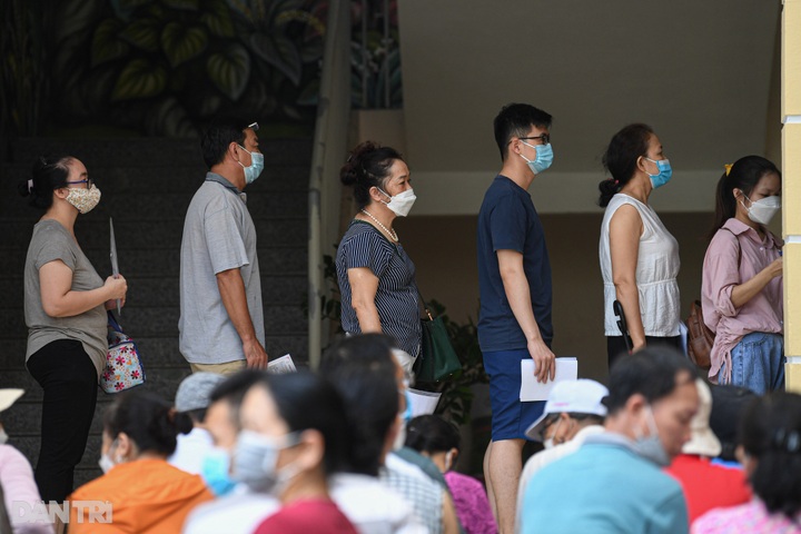 Additional 1,142 new Covid-19 infections confirmed on Friday - 1