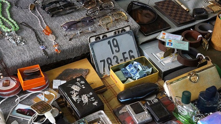 Tet antique market in Hanoi - 3