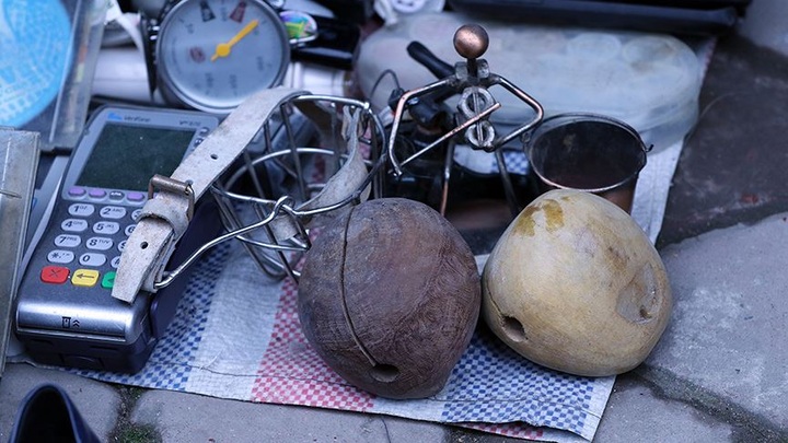 Tet antique market in Hanoi - 8