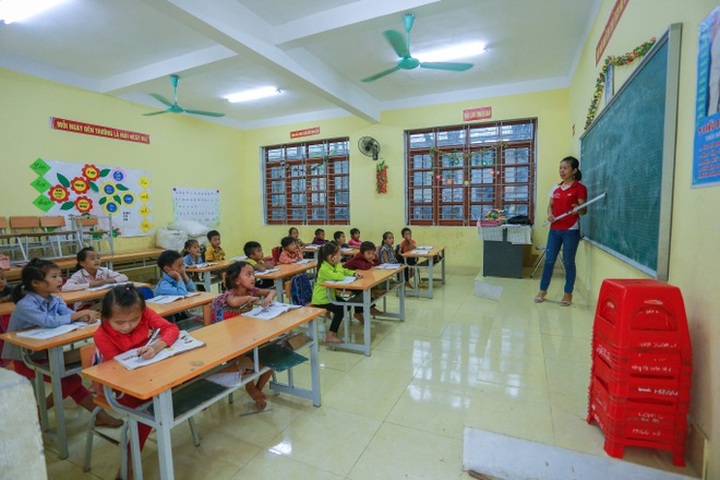 Dantri/DTiNews classroom project inaugurated in Cao Bang - 1 Dantri/DTiNews classroom project inaugurated in Cao Bang - 1