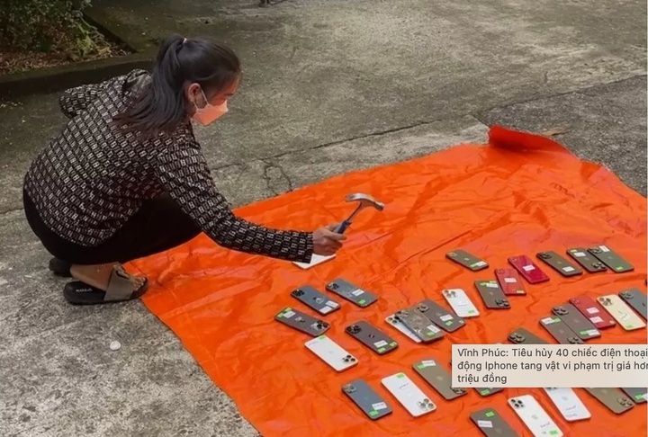 Smuggled iPhone devices destroyed in Vinh Phuc - 1
