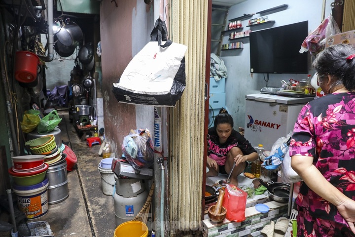 Tiny houses in HCM City downtown - 5
