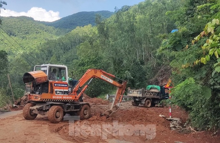 Danang still recovering from mid-October torrential rain - 5