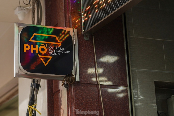 HCM City’s special streets - 5 HCM City’s special streets - 5