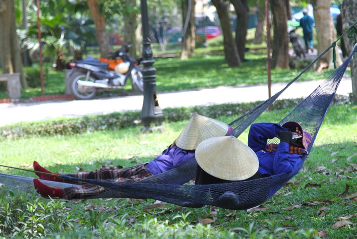 Central province struggling hot weather - 8