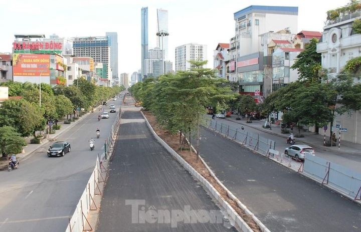 Roads linking Hanoi's West Lake and National Convention Centre expanded - 1 Roads linking Hanoi's West Lake and National Convention Centre expanded - 1