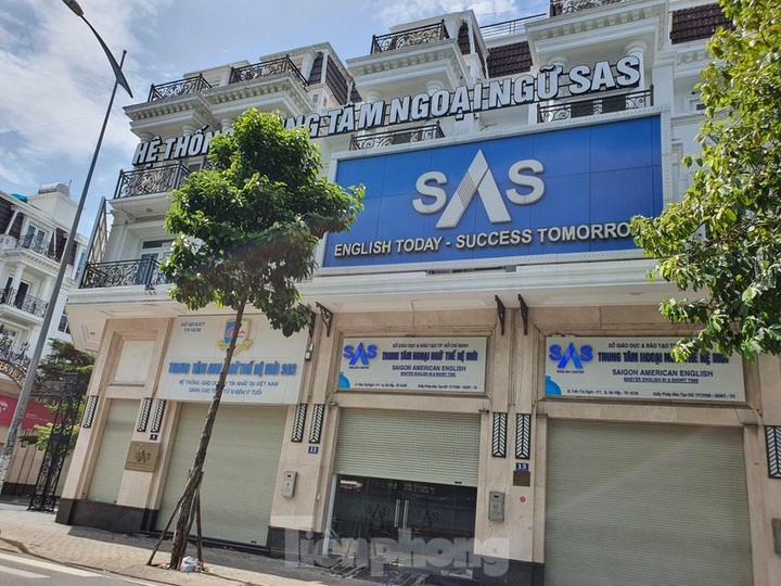 Students fear being cheated by HCM City English Centre - 1