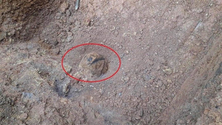 Over 1,700 to be evacuated as unexploded wartime bomb found - 1