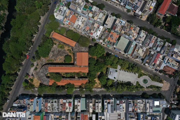 School abandoned for 15 years in HCM City - 8
