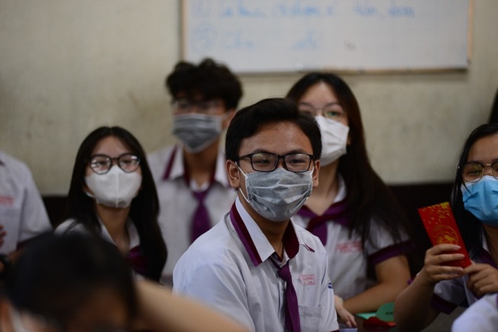 1.7 million students return to schools in HCM City - 2