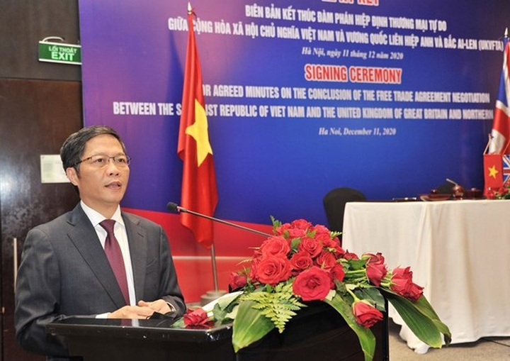 Vietnam, UK issue joint statement concluding free trade negotiations - 1