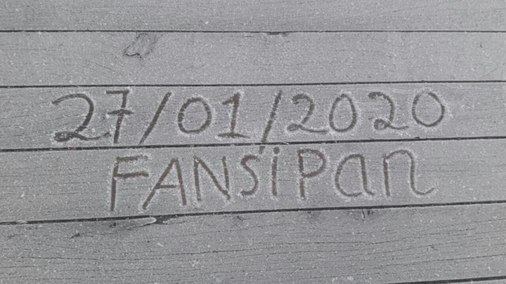 Frosts cover Fansipan Mountain - 1